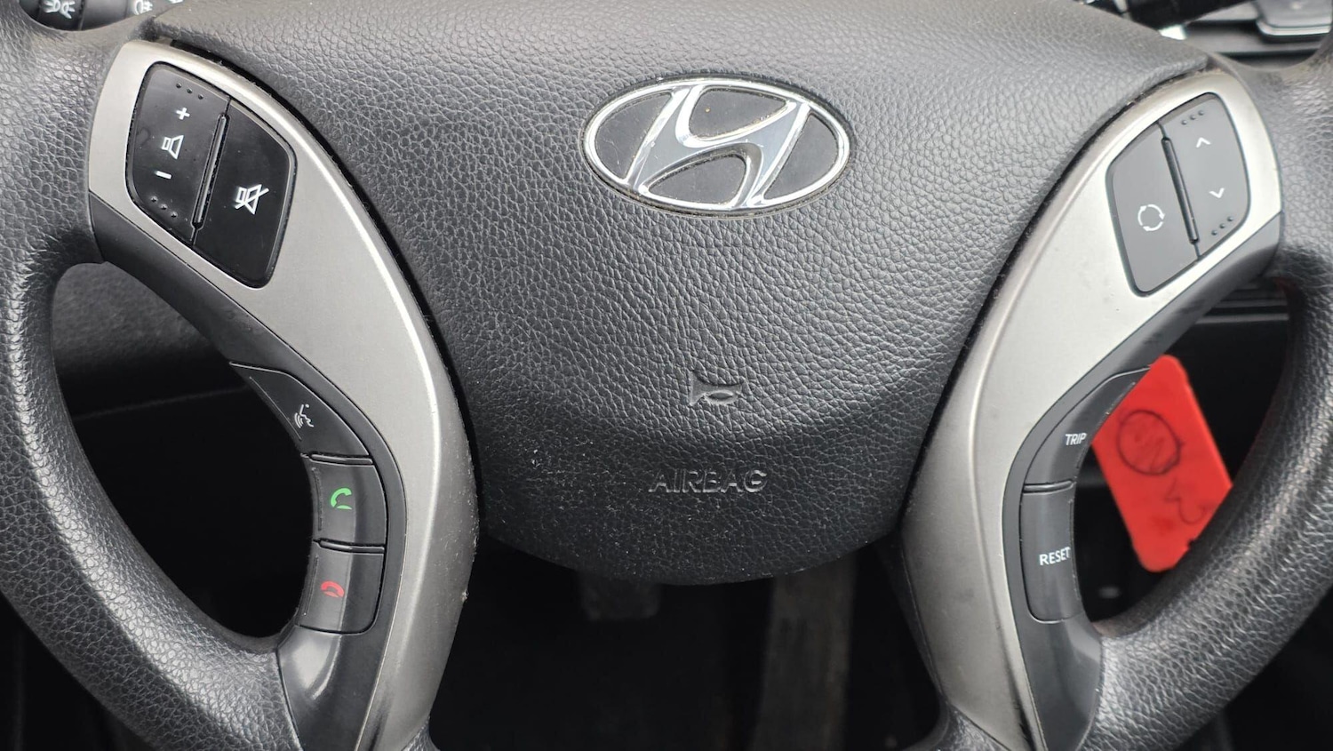 Used Hyundai i30 2015 for sale - 77330561: Photo 33
