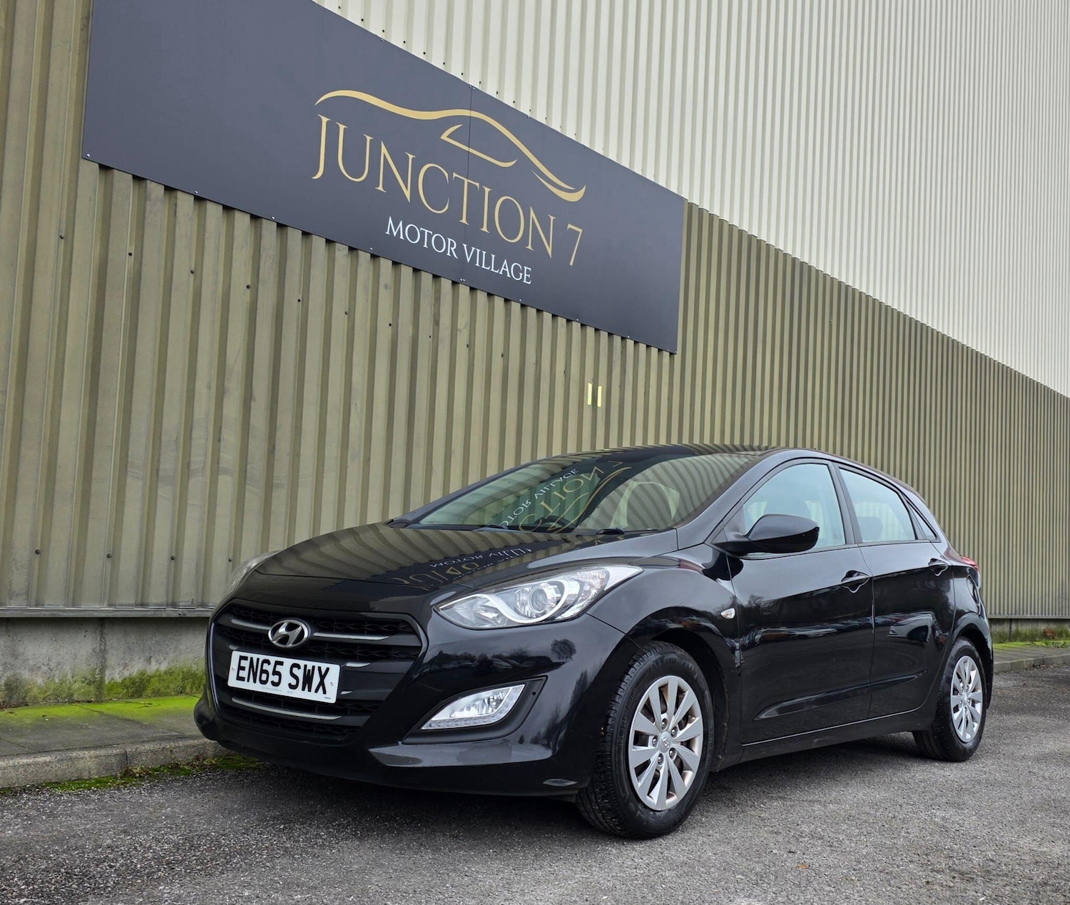 Used Hyundai i30 2015 for sale - 77330561: Photo 6