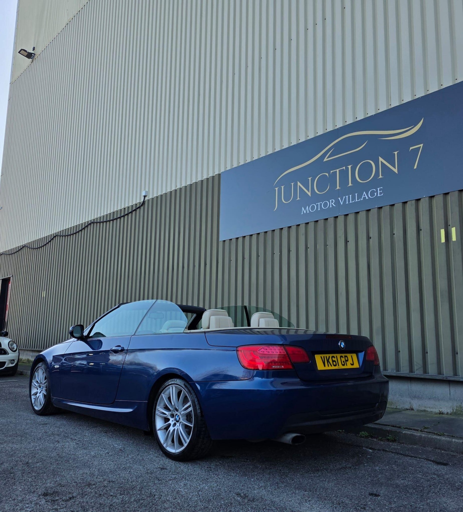 Used BMW 3 Series 2011 for sale - 77940020: Photo 11