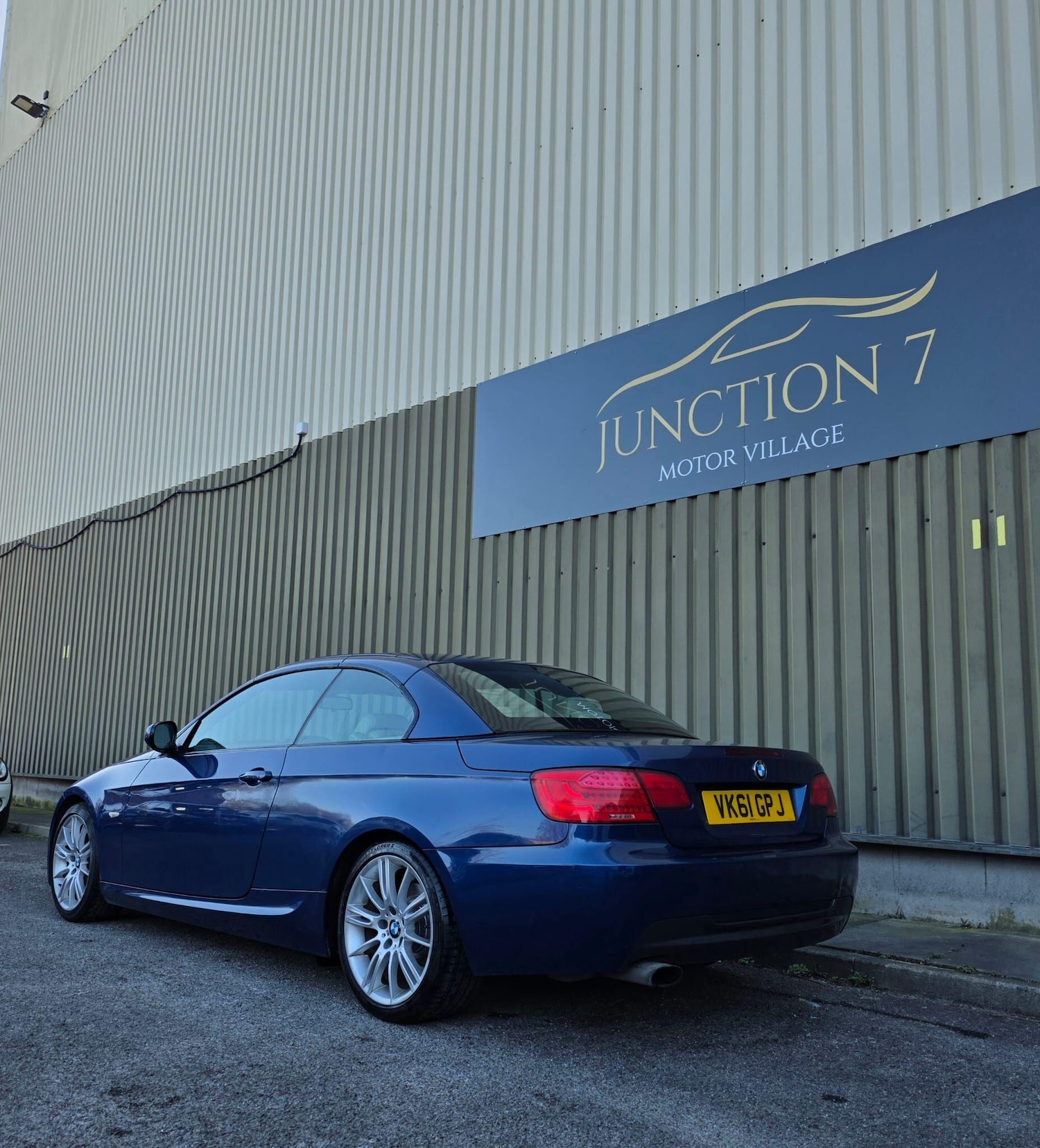 Used BMW 3 Series 2011 for sale - 77940020: Photo 12