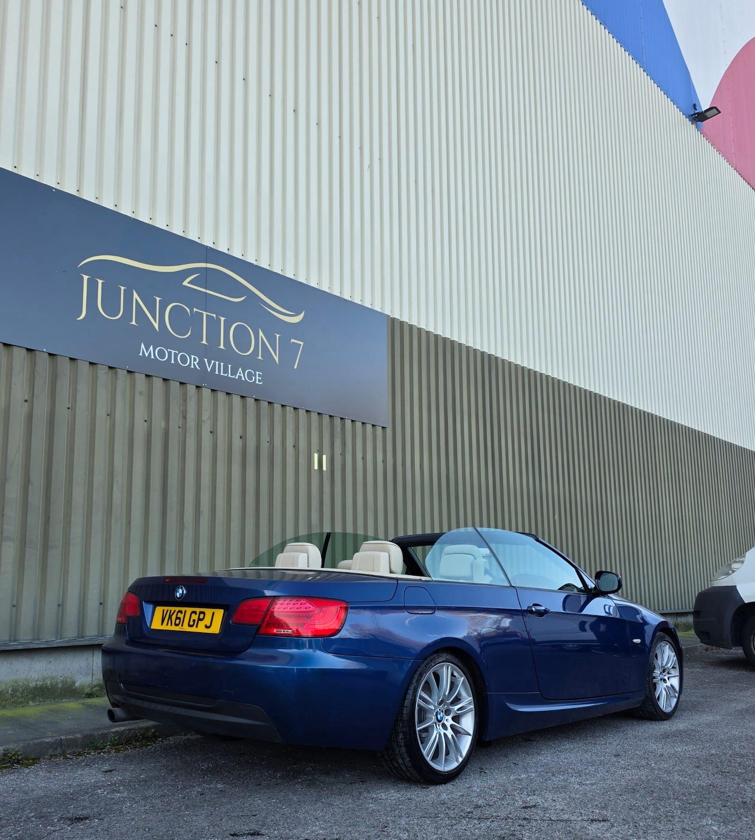 Used BMW 3 Series 2011 for sale - 77940020: Photo 17