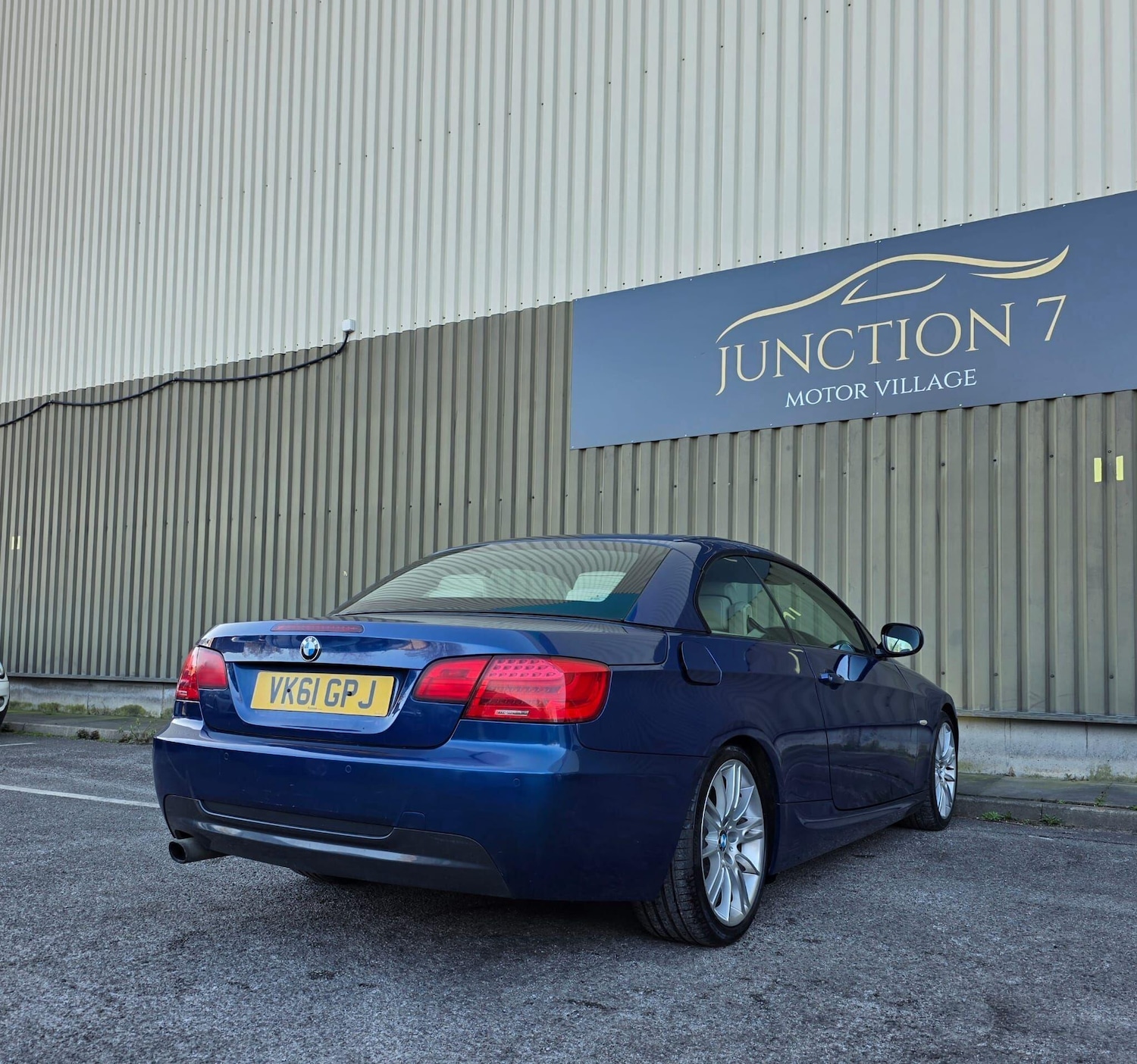 Used BMW 3 Series 2011 for sale - 77940020: Photo 24