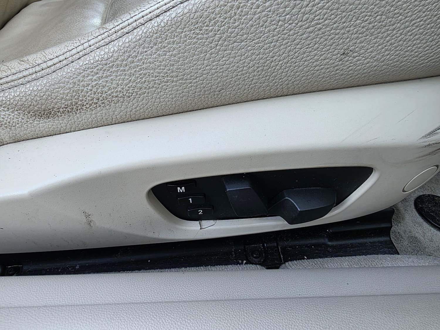 Used BMW 3 Series 2011 for sale - 77940020: Photo 34