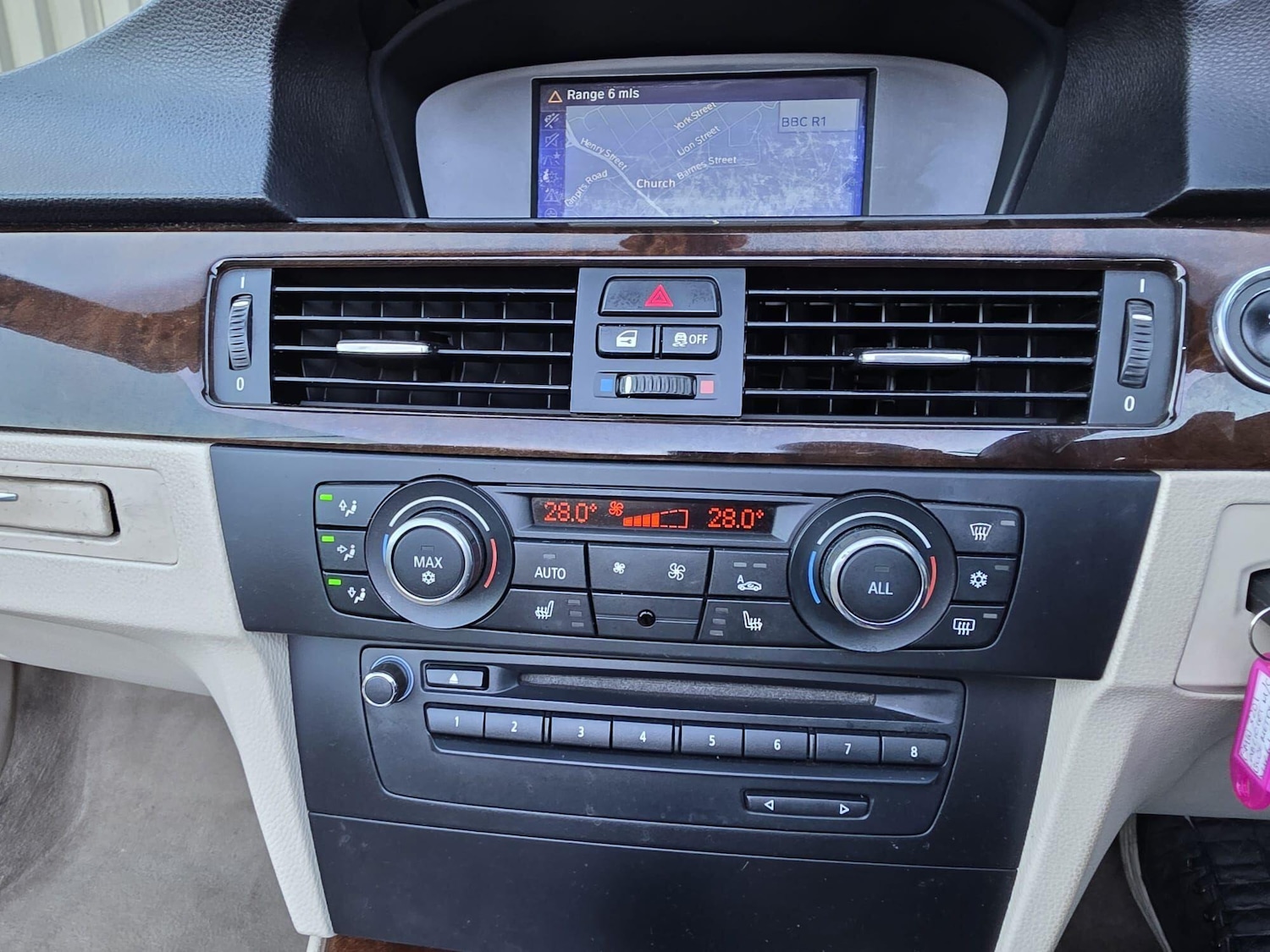 Used BMW 3 Series 2011 for sale - 77940020: Photo 43