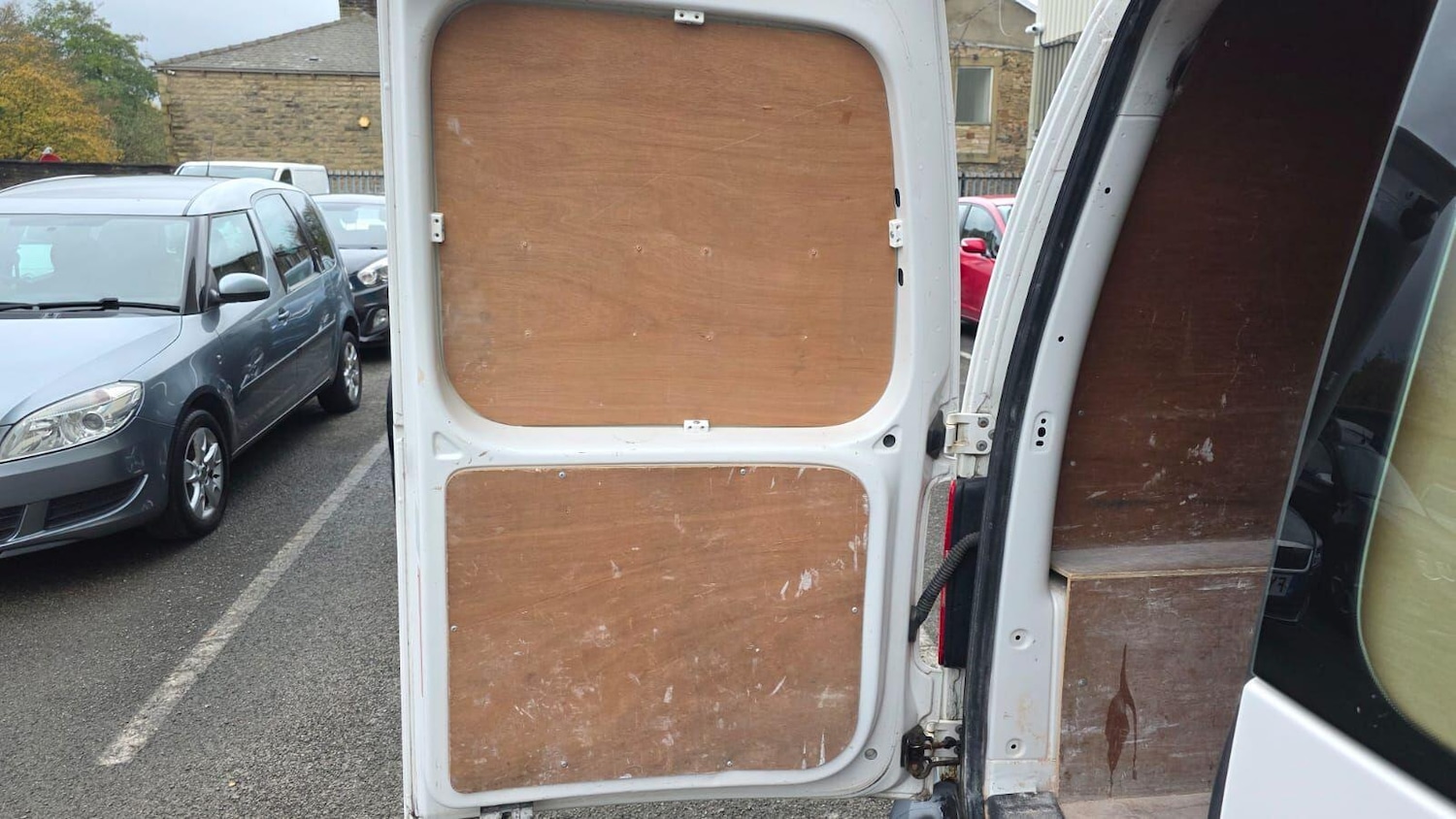 Used Volkswagen Caddy 2015 for sale - 76485349: Photo 15