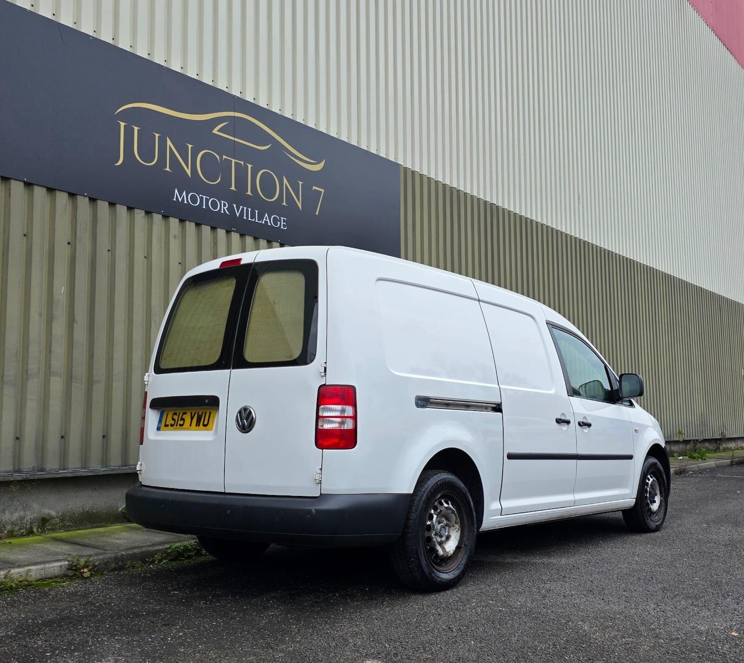 Used Volkswagen Caddy 2015 for sale - 76485349: Photo 8