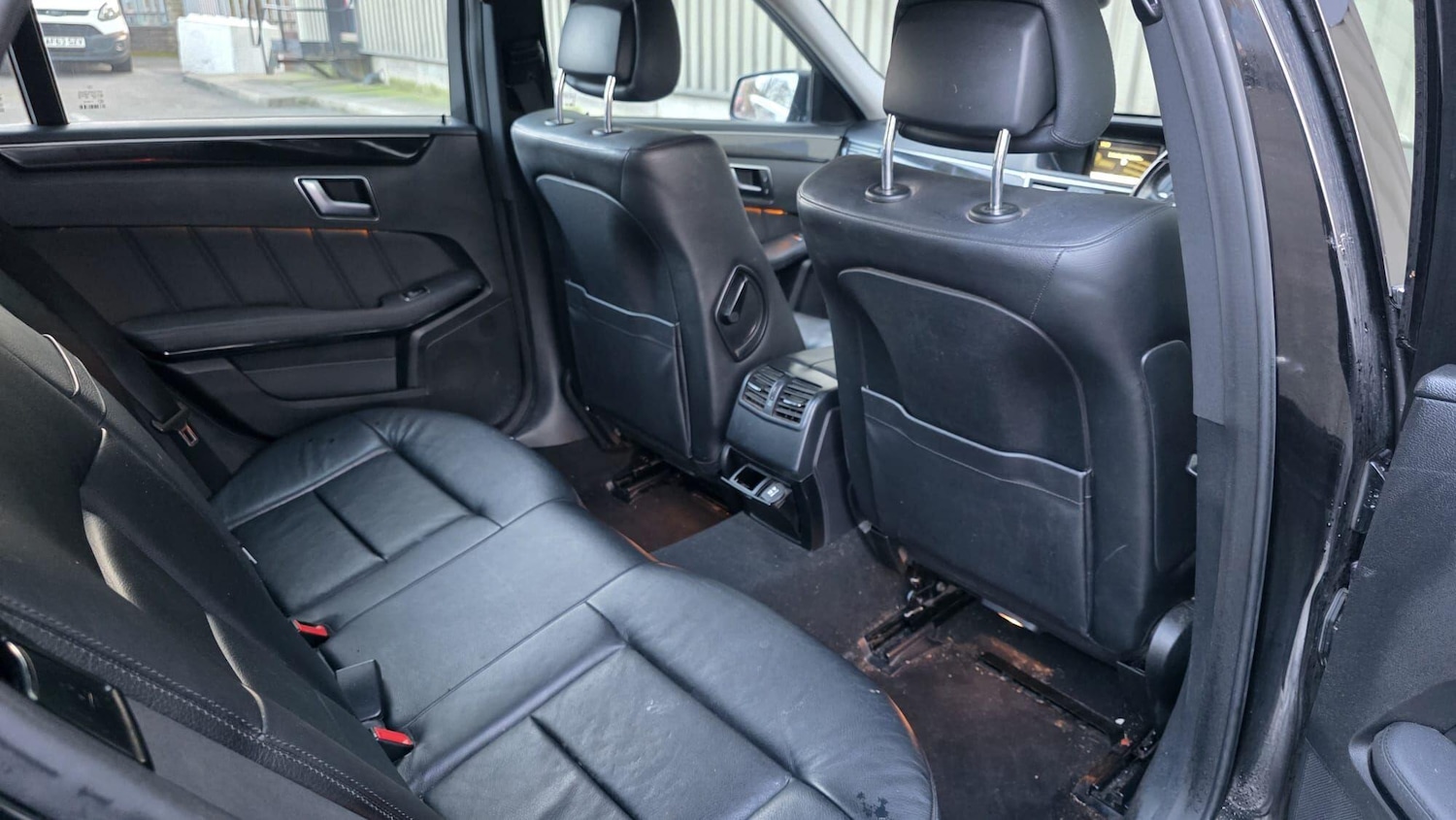 Used Mercedes-Benz E Class 2012 for sale - 77377379: Photo 18