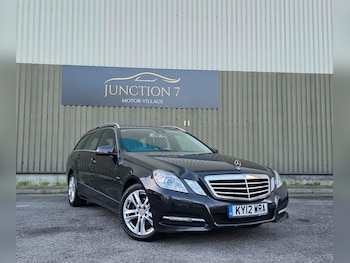 Used Mercedes-Benz E Class 2012 for sale - 77377379: Photo