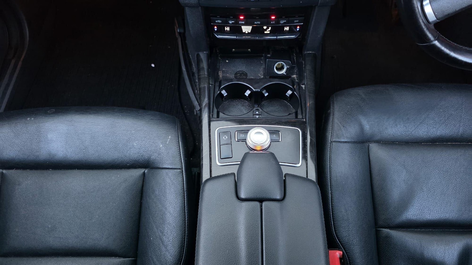 Used Mercedes-Benz E Class 2012 for sale - 77377379: Photo 30