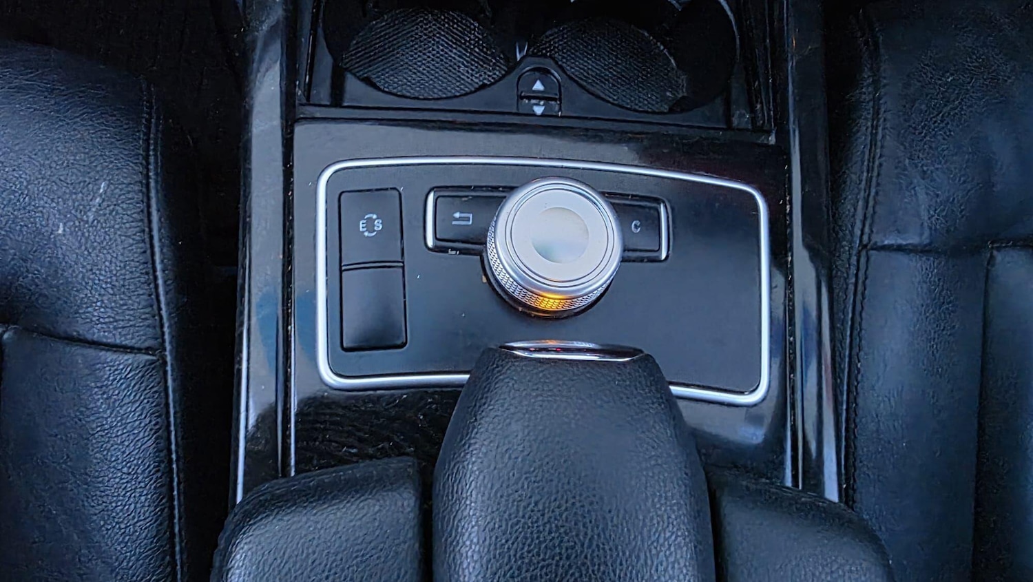 Used Mercedes-Benz E Class 2012 for sale - 77377379: Photo 31