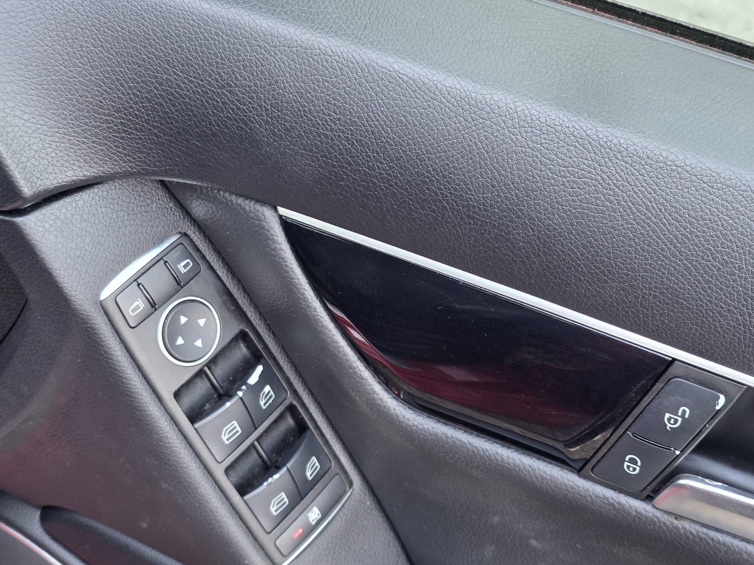 Used Mercedes-Benz C Class 2013 for sale - 78157743: Photo 35