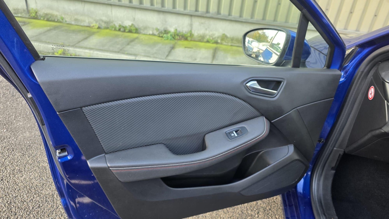 Used Renault Clio 2020 for sale - 76409588: Photo 24