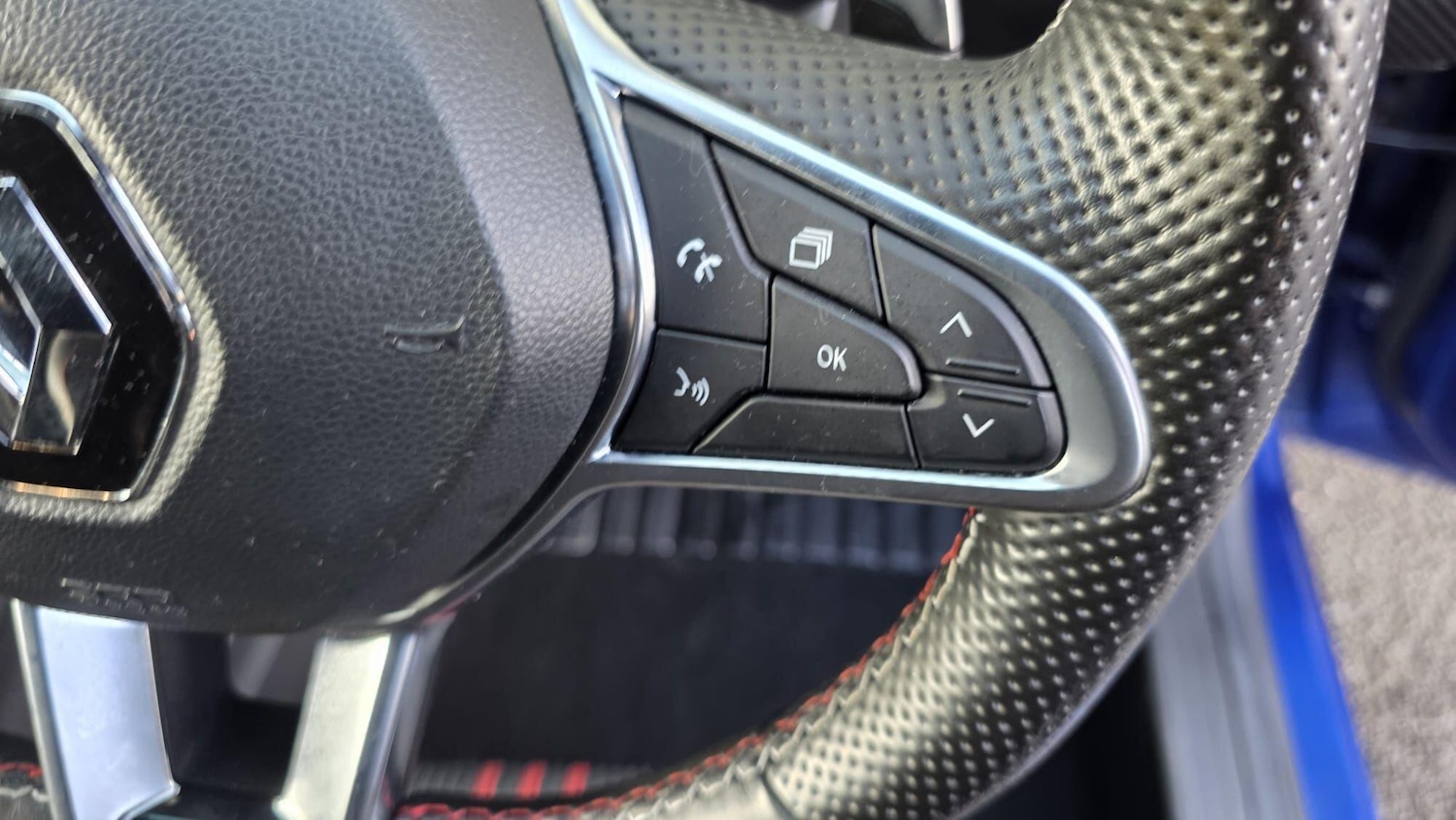 Used Renault Clio 2020 for sale - 76409588: Photo 32