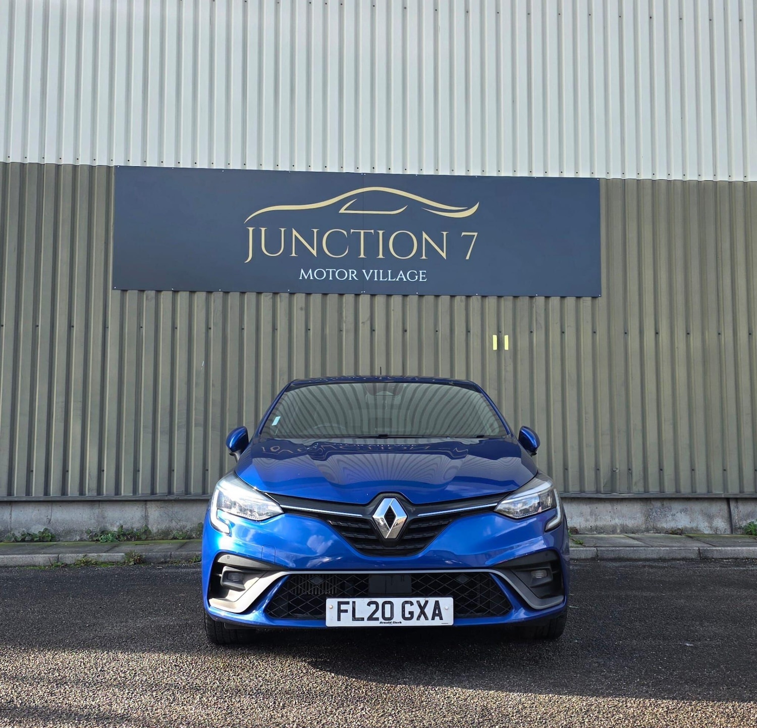 Used Renault Clio 2020 for sale - 76409588: Photo 4
