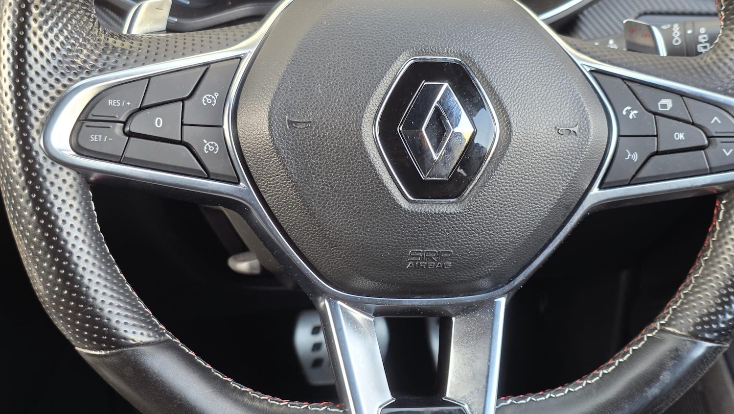 Used Renault Clio 2020 for sale - 76409588: Photo 40