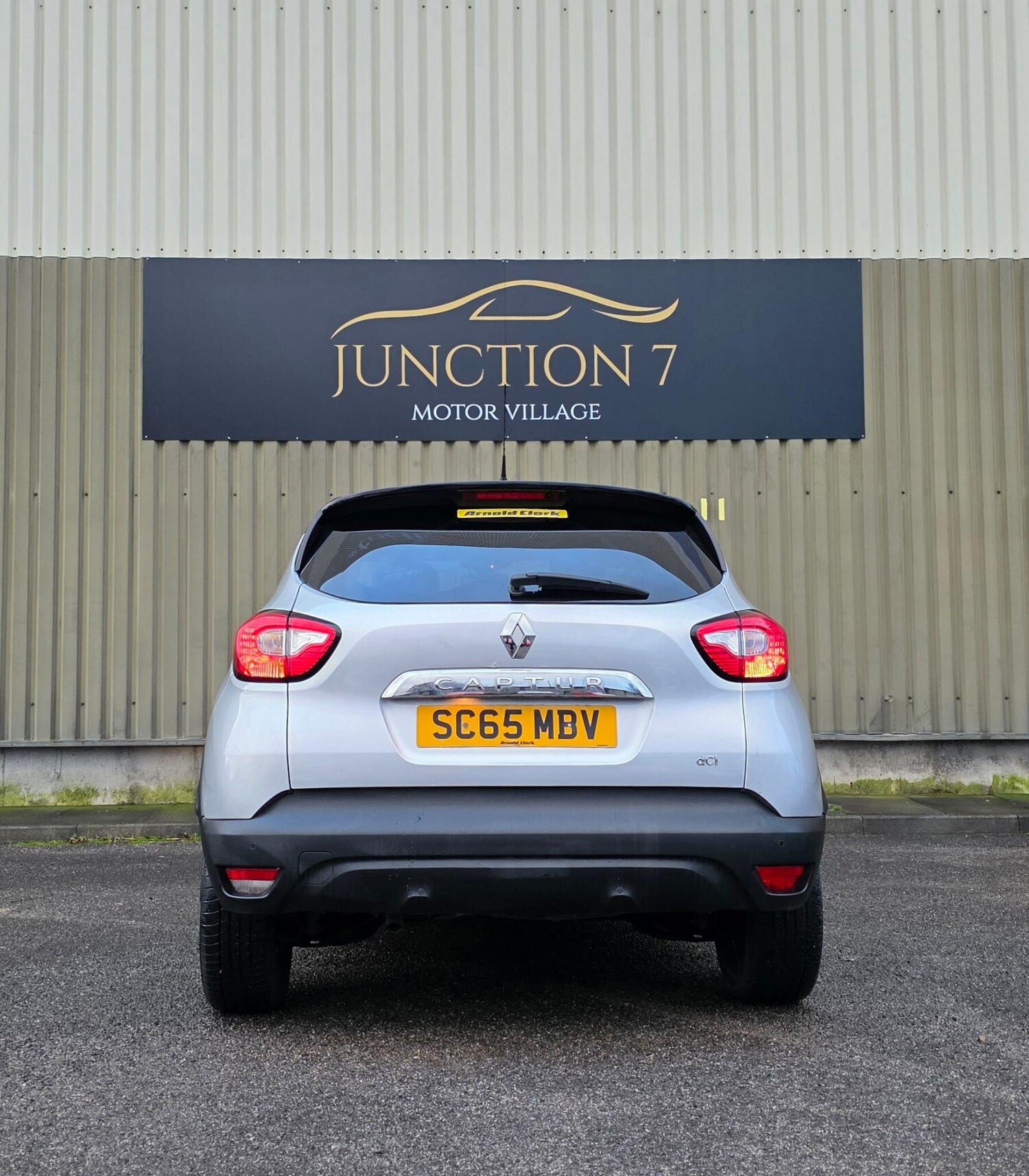 Used Renault Captur for sale - 77586636: Photo 13