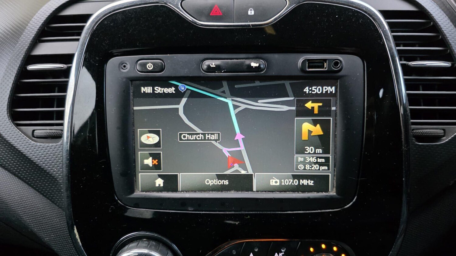 Used Renault Captur for sale - 77586636: Photo 36