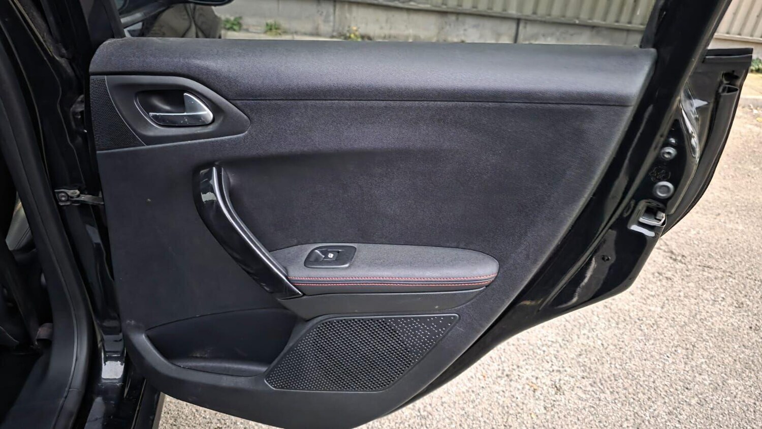 Used Peugeot 2008 2019 for sale - 76270622: Photo 16