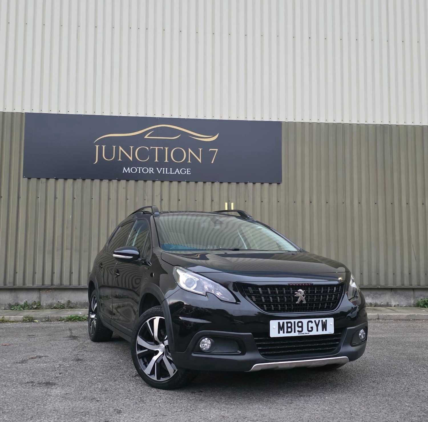 Used Peugeot 2008 2019 for sale - 76270622: Photo 2