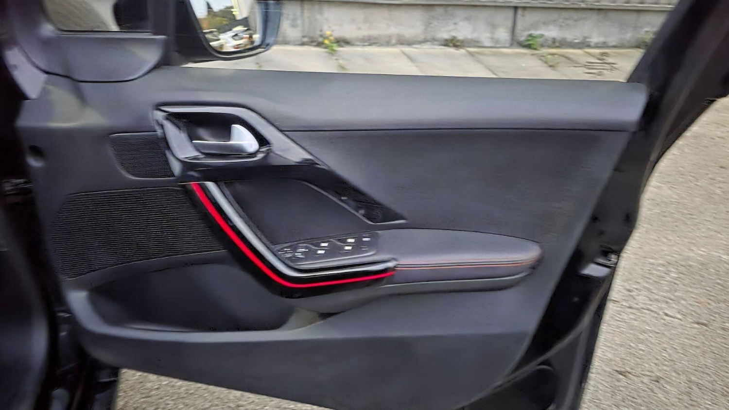 Used Peugeot 2008 2019 for sale - 76270622: Photo 29