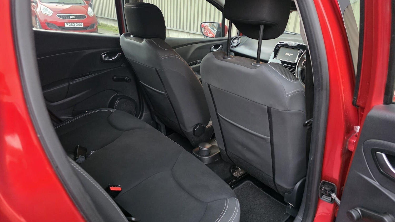 Used Renault Clio 2017 for sale - 77016445: Photo 17