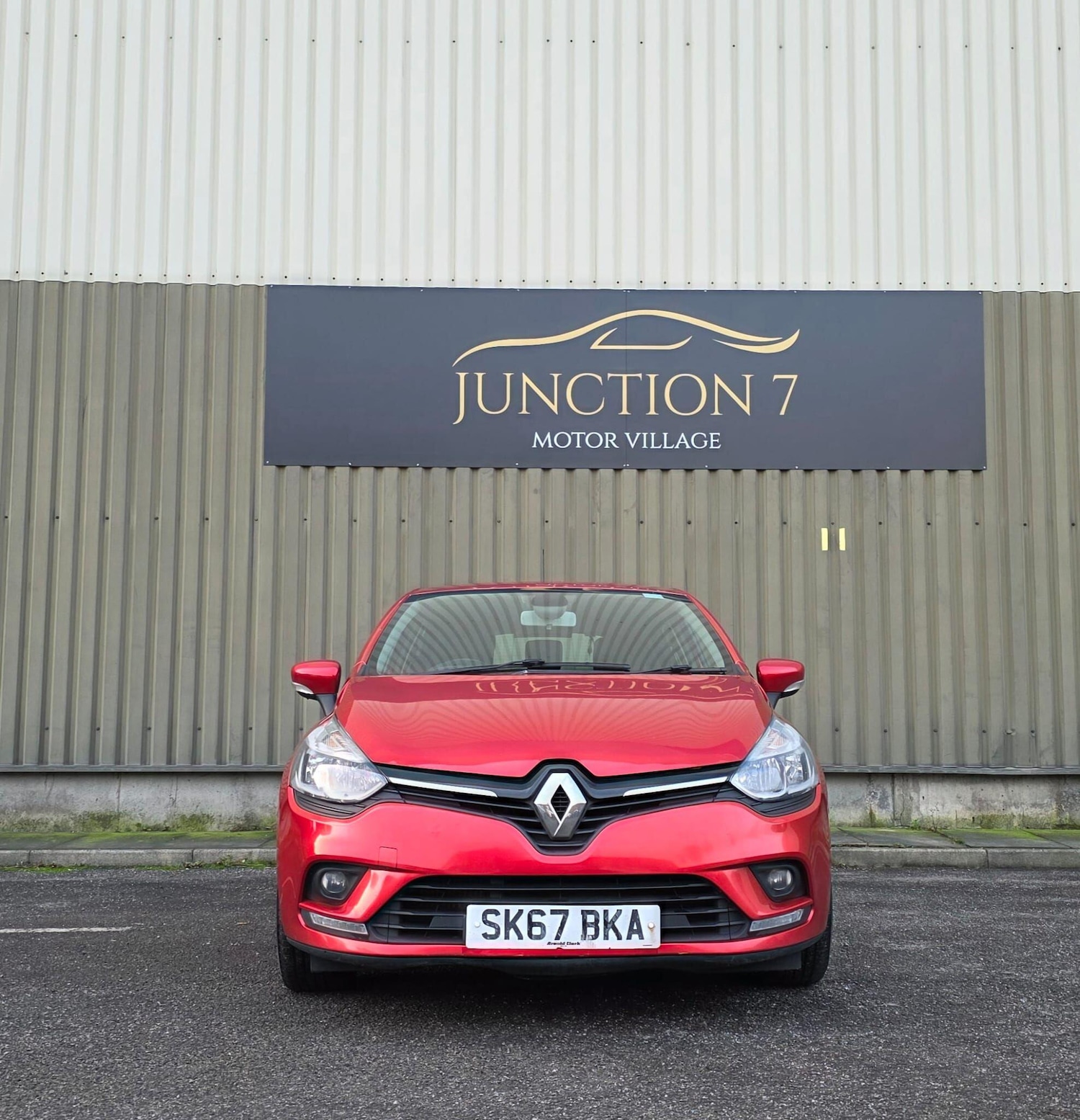 Used Renault Clio 2017 for sale - 77016445: Photo 4