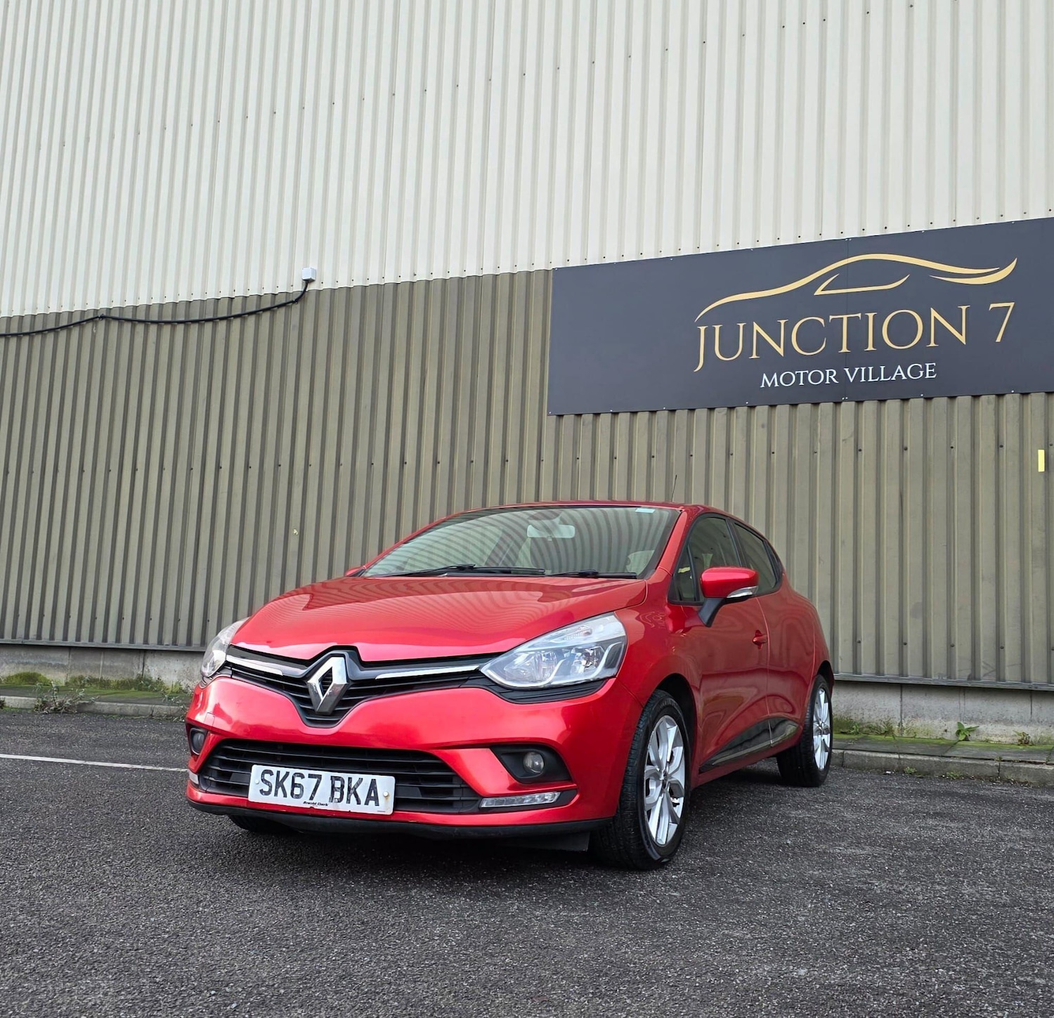 Used Renault Clio 2017 for sale - 77016445: Photo 5