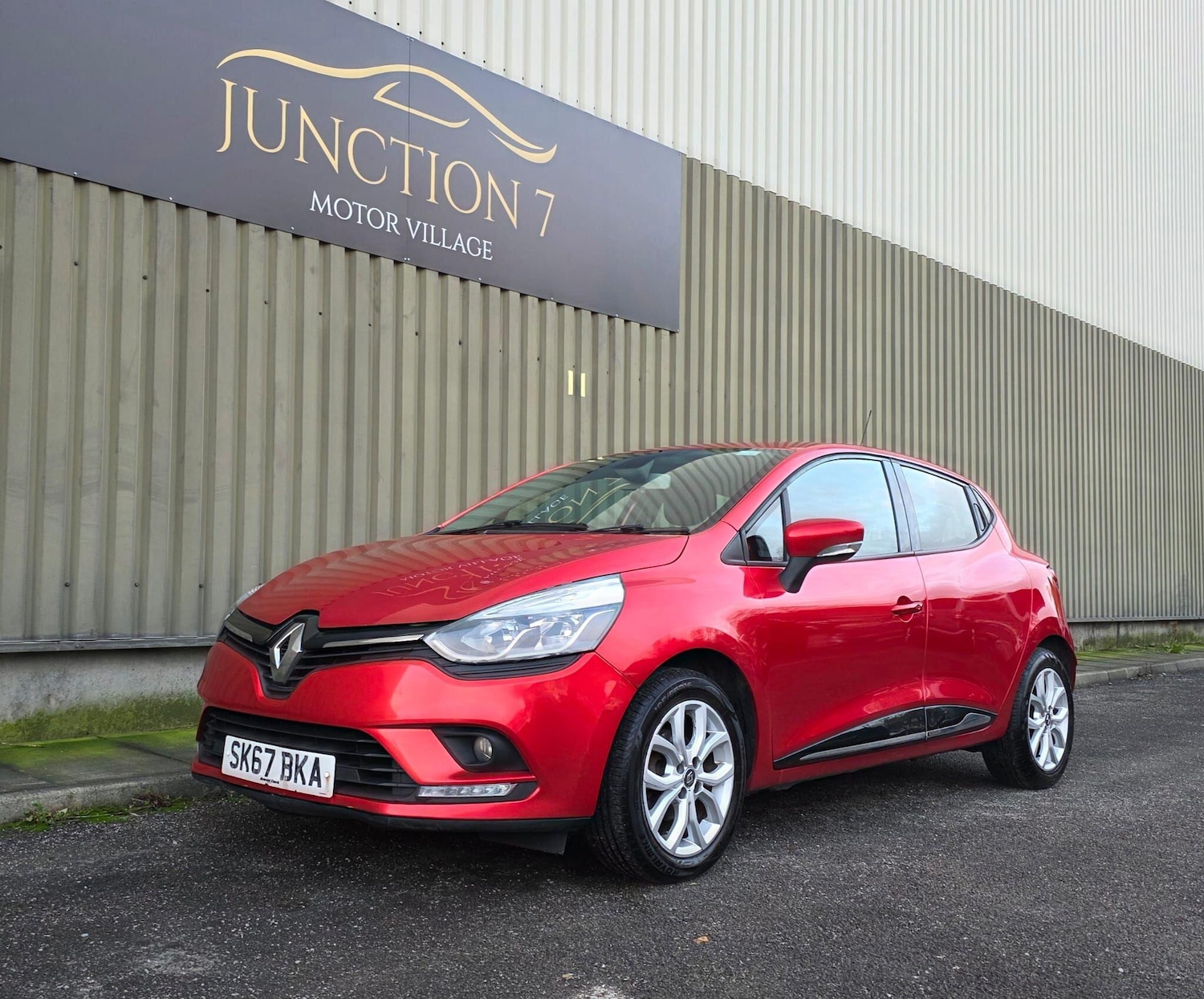 Used Renault Clio 2017 for sale - 77016445: Photo 6