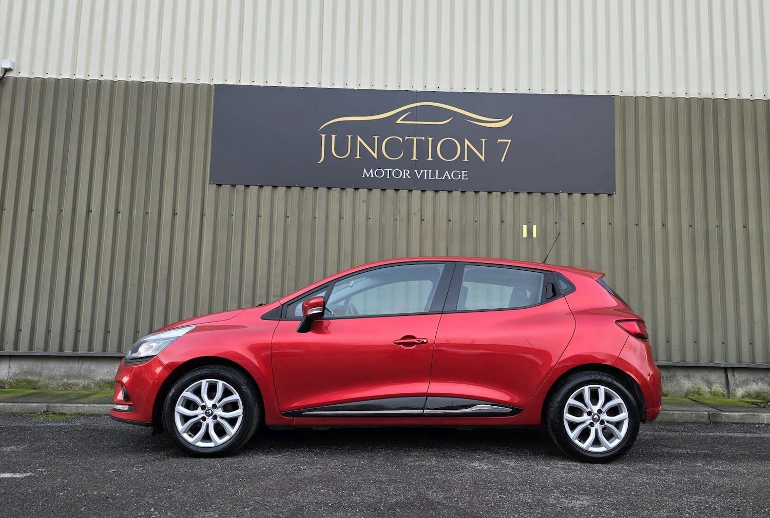 Used Renault Clio 2017 for sale - 77016445: Photo 7