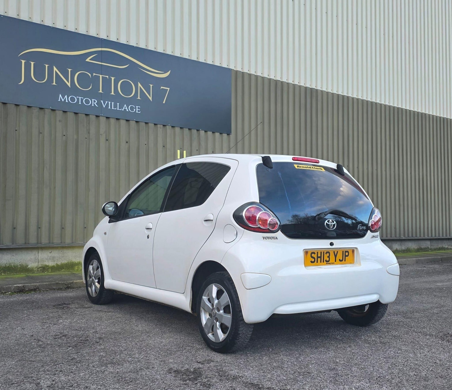 Used Toyota AYGO 2013 for sale - 77315456: Photo 14
