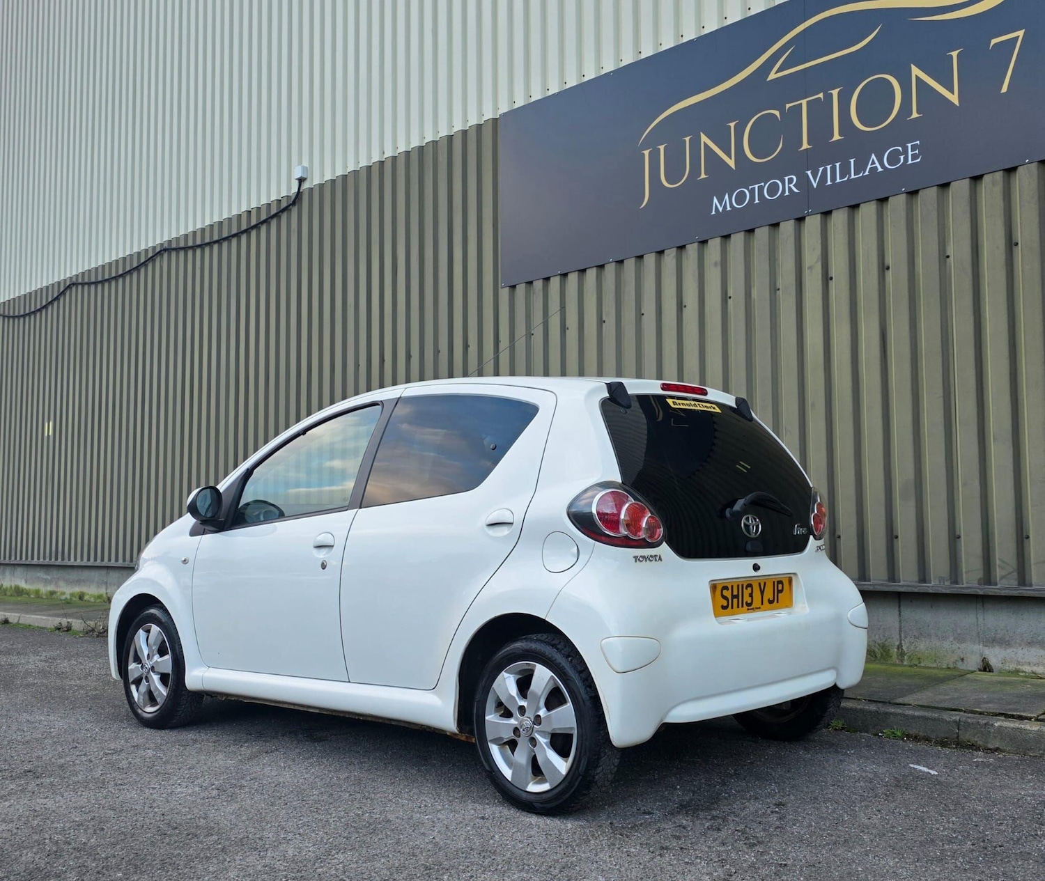 Used Toyota AYGO 2013 for sale - 77315456: Photo 6