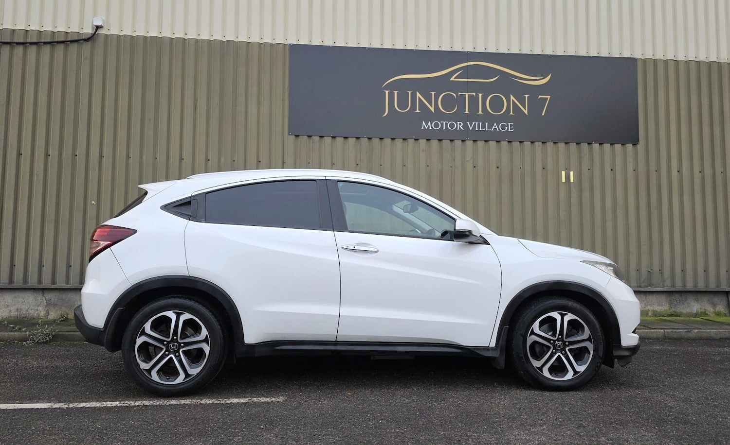 Used Honda HR-V 2017 for sale - 77230122: Photo 10