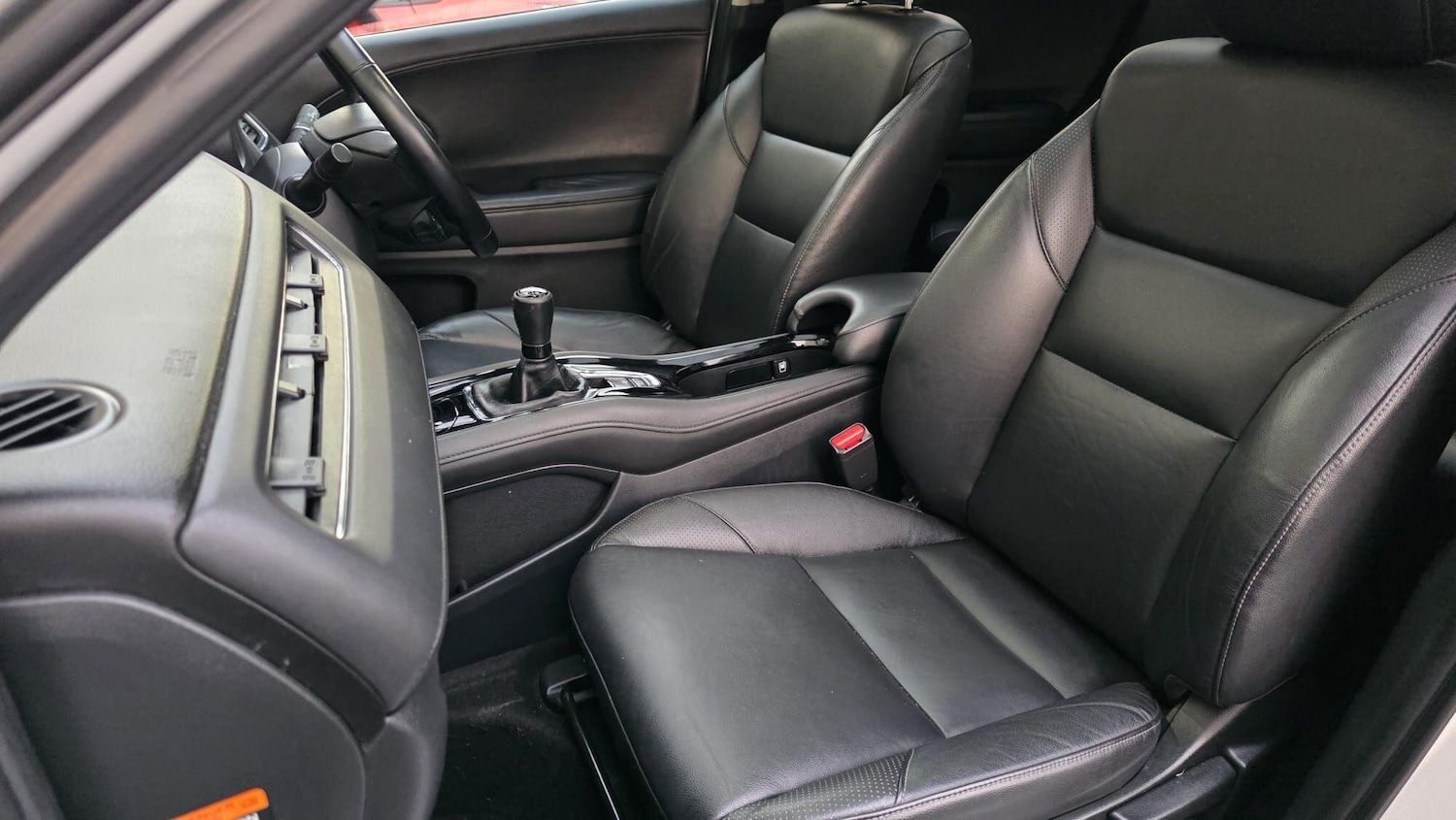 Used Honda HR-V 2017 for sale - 77230122: Photo 25