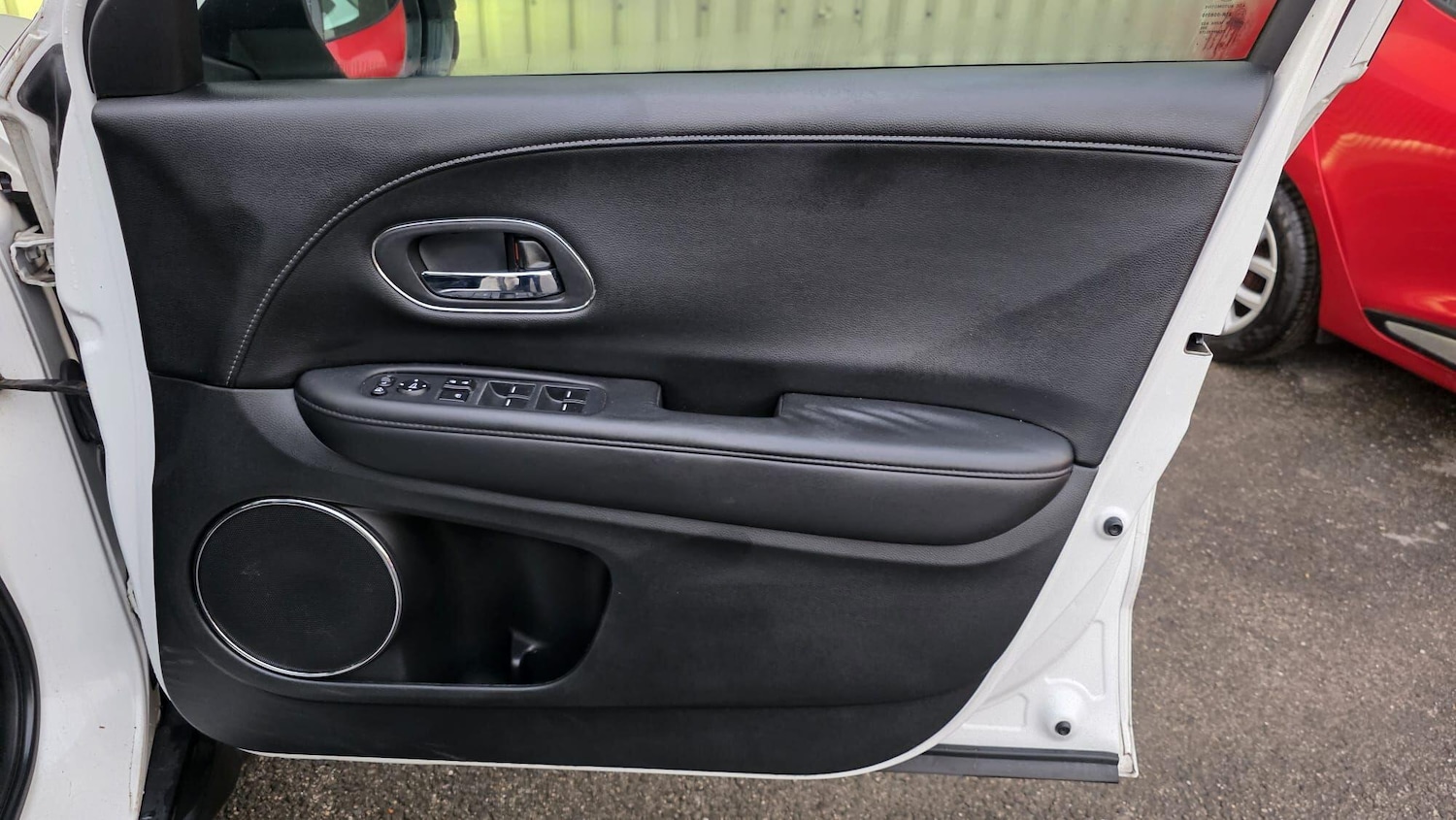 Used Honda HR-V 2017 for sale - 77230122: Photo 26