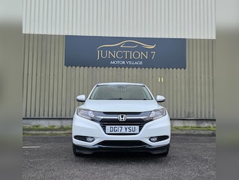 Used Honda HR-V 2017 for sale - 77230122: Photo