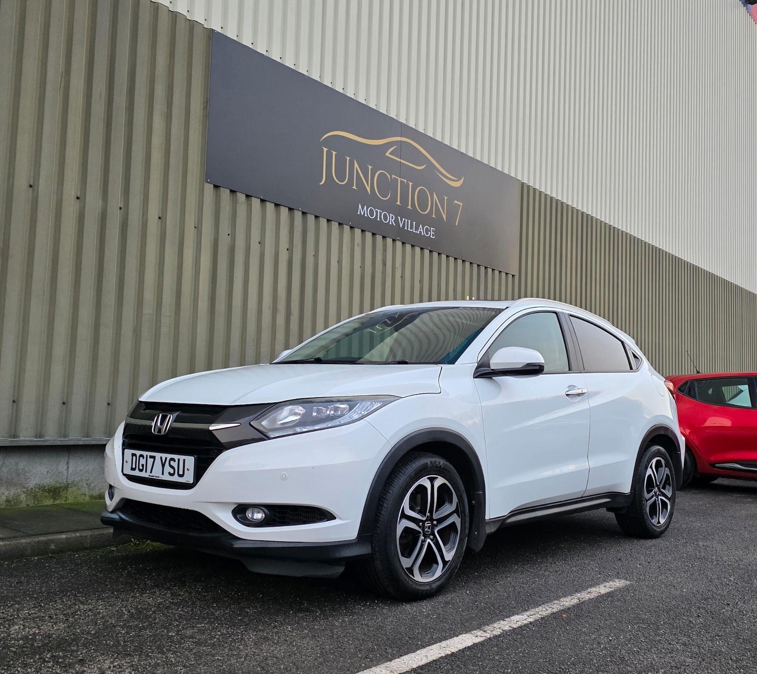 Used Honda HR-V 2017 for sale - 77230122: Photo 6