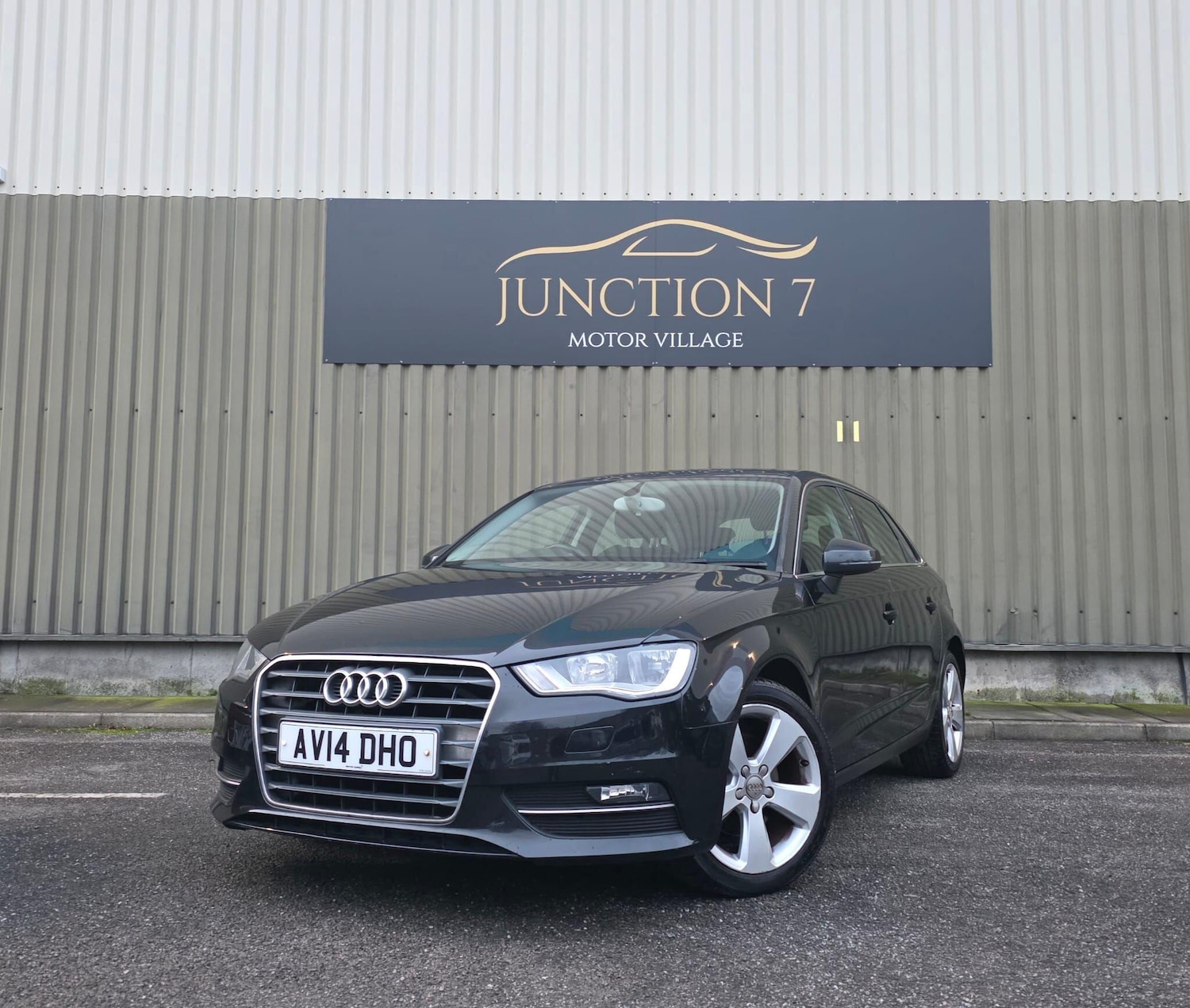 Used Audi A3 2014 for sale - 76936493: Photo 1