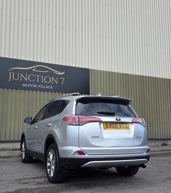 Used Toyota RAV4 2016 for sale - 75387468: Photo 16