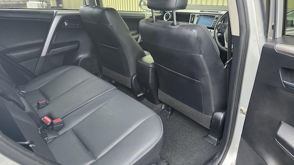 Used Toyota RAV4 2016 for sale - 75387468: Photo 19