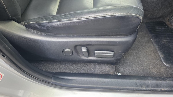 Used Toyota RAV4 2016 for sale - 75387468: Photo 25