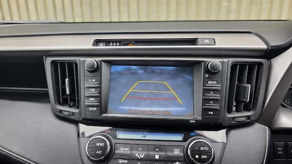 Used Toyota RAV4 2016 for sale - 75387468: Photo 42