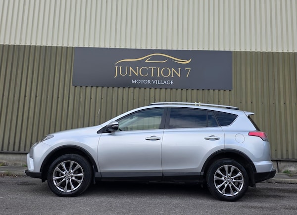 Used Toyota RAV4 2016 for sale - 75387468: Photo 8