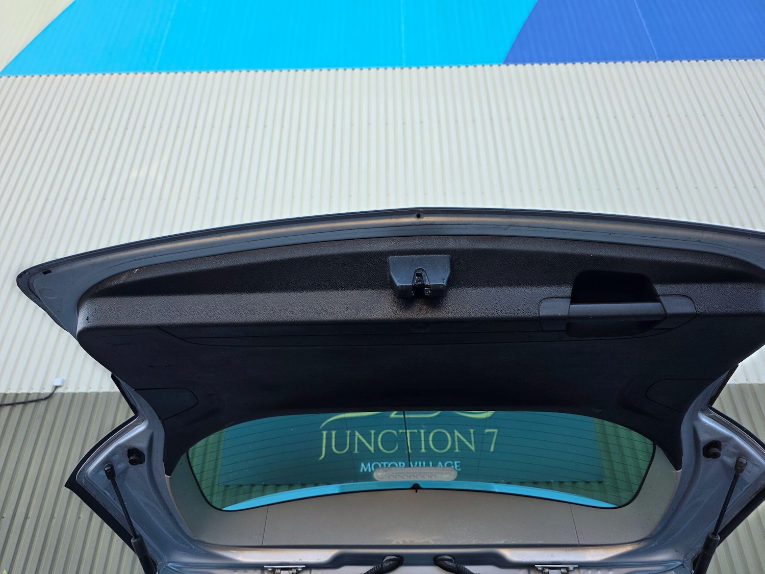 Used Vauxhall Zafira 2017 for sale - 77737715: Photo 16