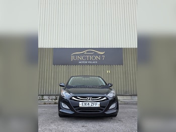 Used Hyundai i30 2014 for sale - 78471219: Photo