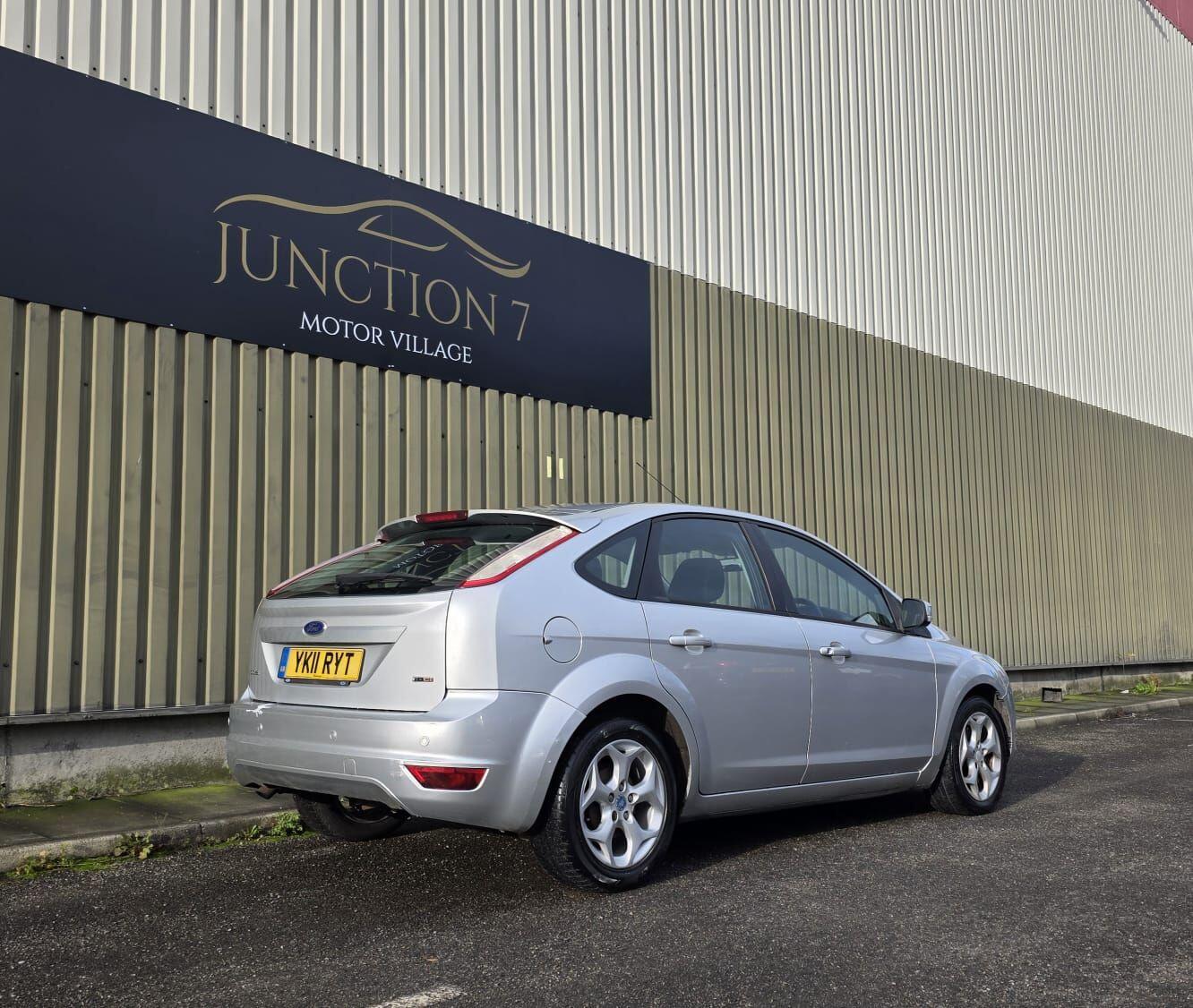 Used Ford Focus 2011 for sale - 76633822: Photo 11