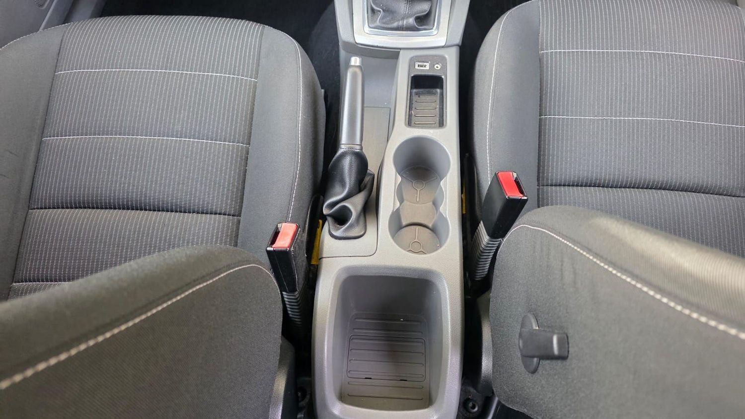 Used Ford Focus 2011 for sale - 76633822: Photo 30