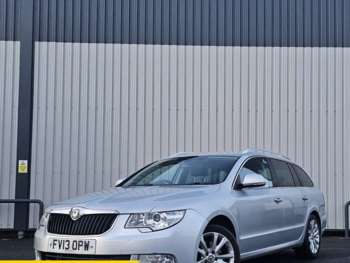 (13) - 2.0 TDI SE Plus DSG Euro 5 5dr