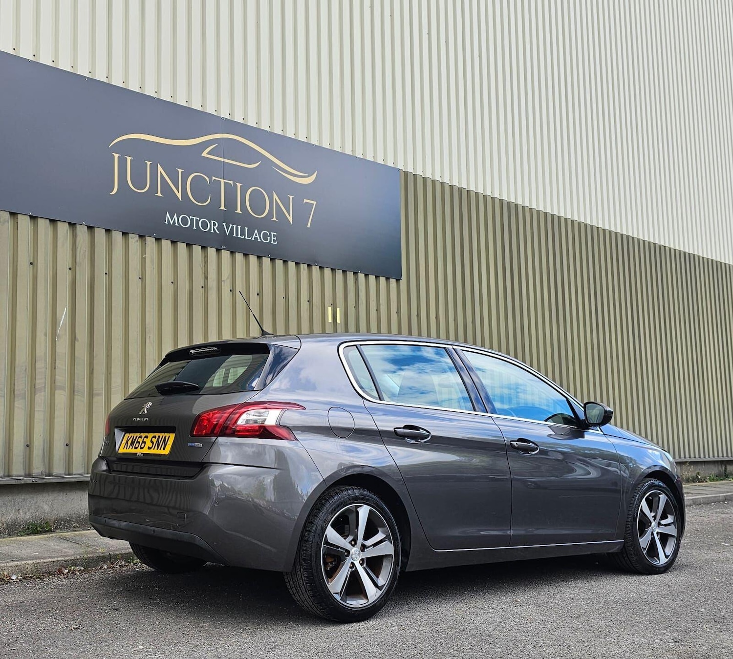 Used Peugeot 308 2016 for sale - 78063073: Photo 10