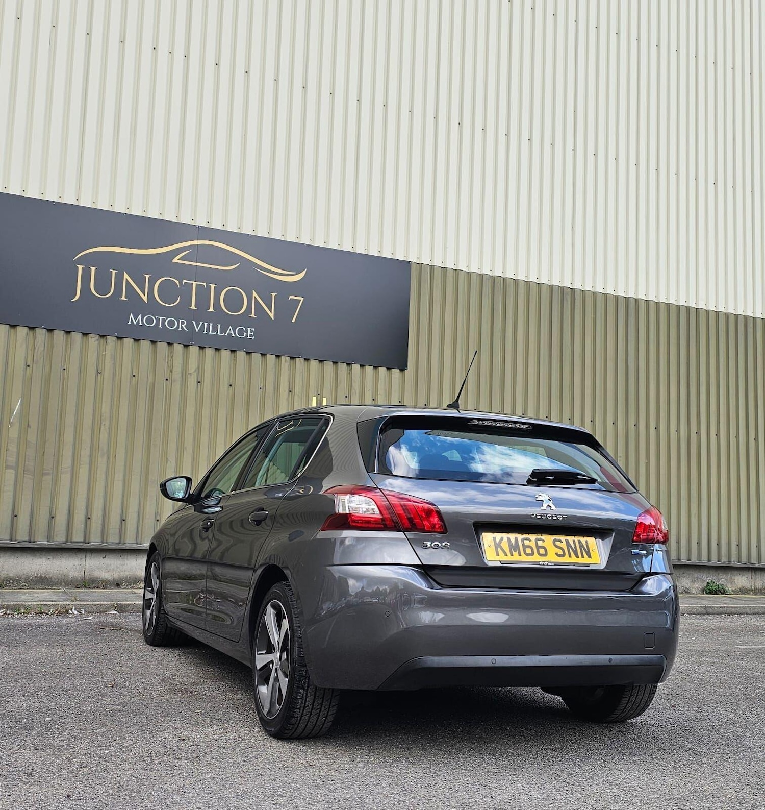 Used Peugeot 308 2016 for sale - 78063073: Photo 16