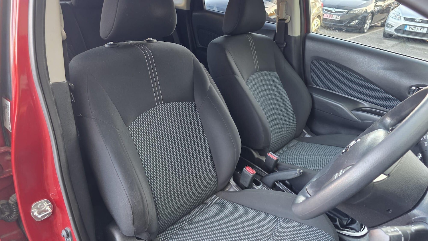 Used Nissan Note 2013 for sale - 76701545: Photo 31